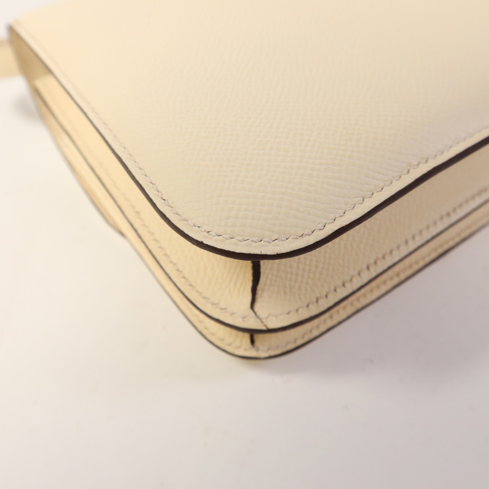 HERMES Epsom皮革Constance Mini金扣肩背袋Nata