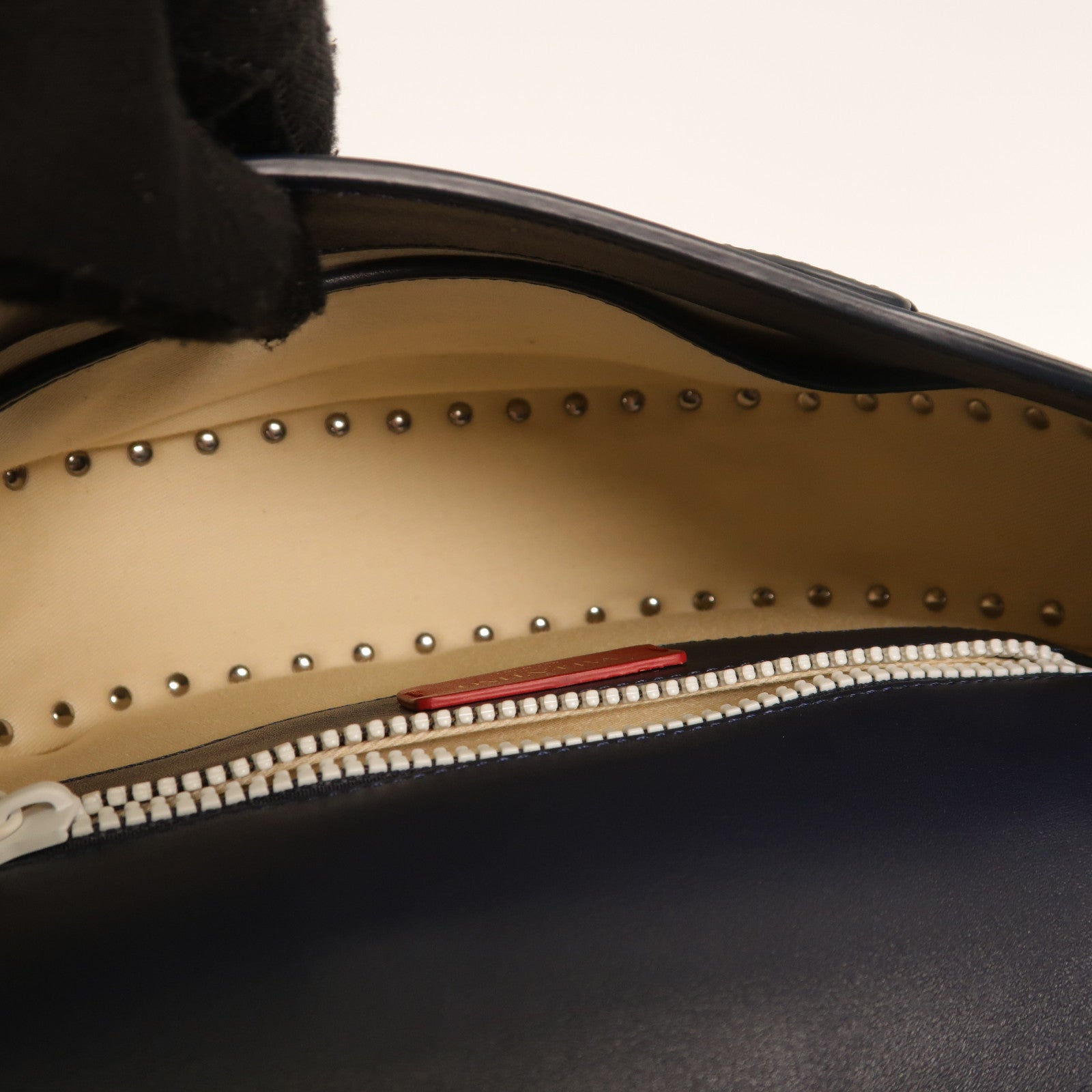 Valentino 牛皮皮革Shoulder Bag肩背袋