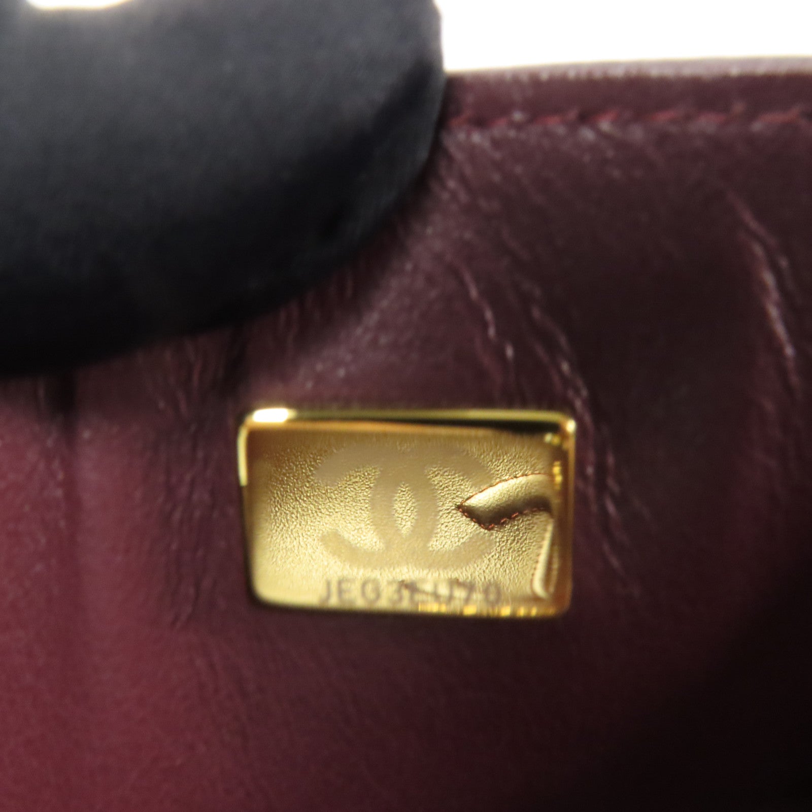 CHANEL 牛皮皮革Classic 25金扣鏈帶肩背袋