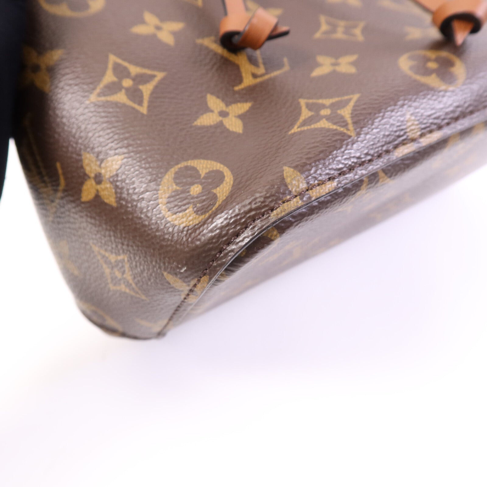 LOUIS VUITTON Monogram NeoNoe MM金扣肩背袋