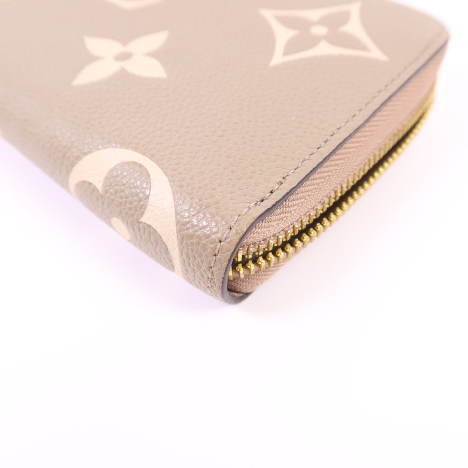 LOUIS VUITTON Monogram Empreinte Long Round Wallet金扣長錢包