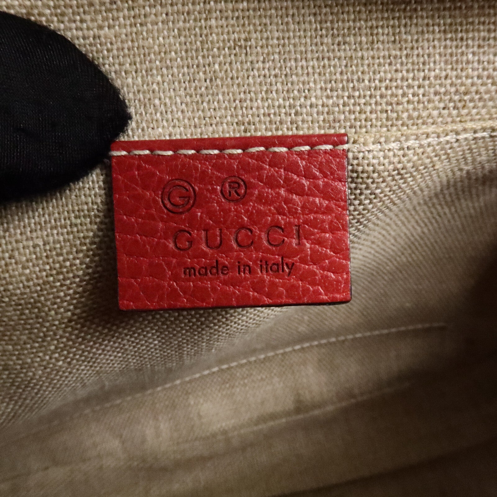 GUCCI 帆布Bree Messenger肩背袋
