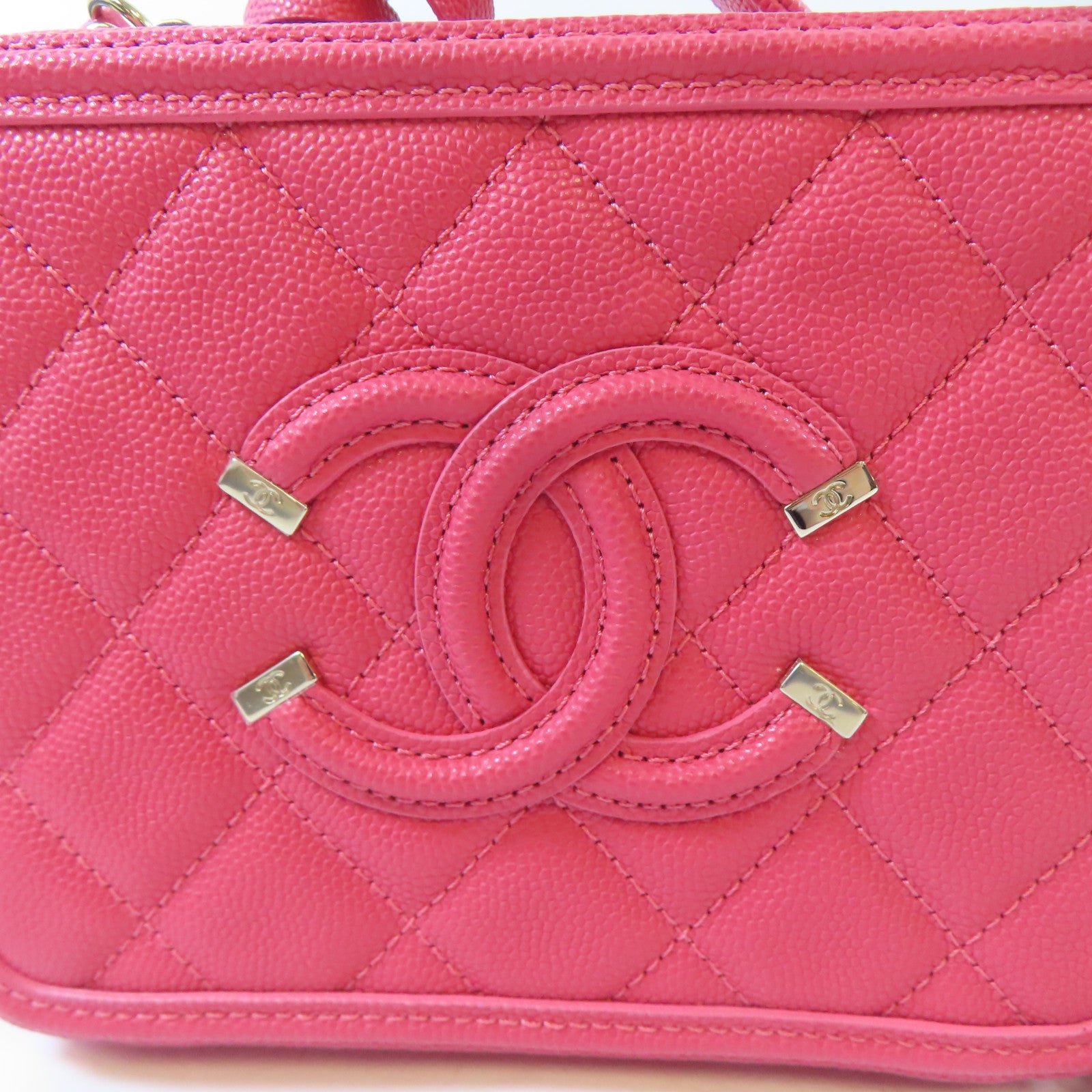 CHANEL 菱格Caviar皮革Vanity Case金扣手挽肩背兩用袋桃紅色