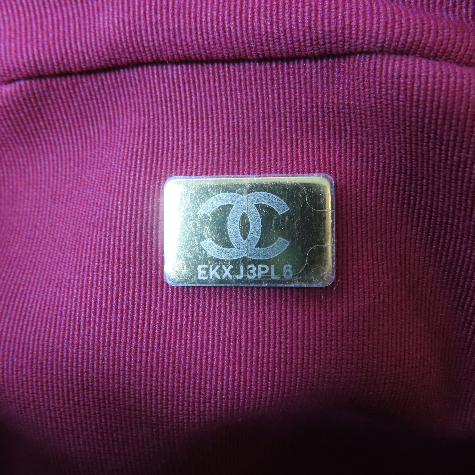 CHANEL 菱格牛皮皮革Chain Shoulder金扣鏈帶肩背袋黑色