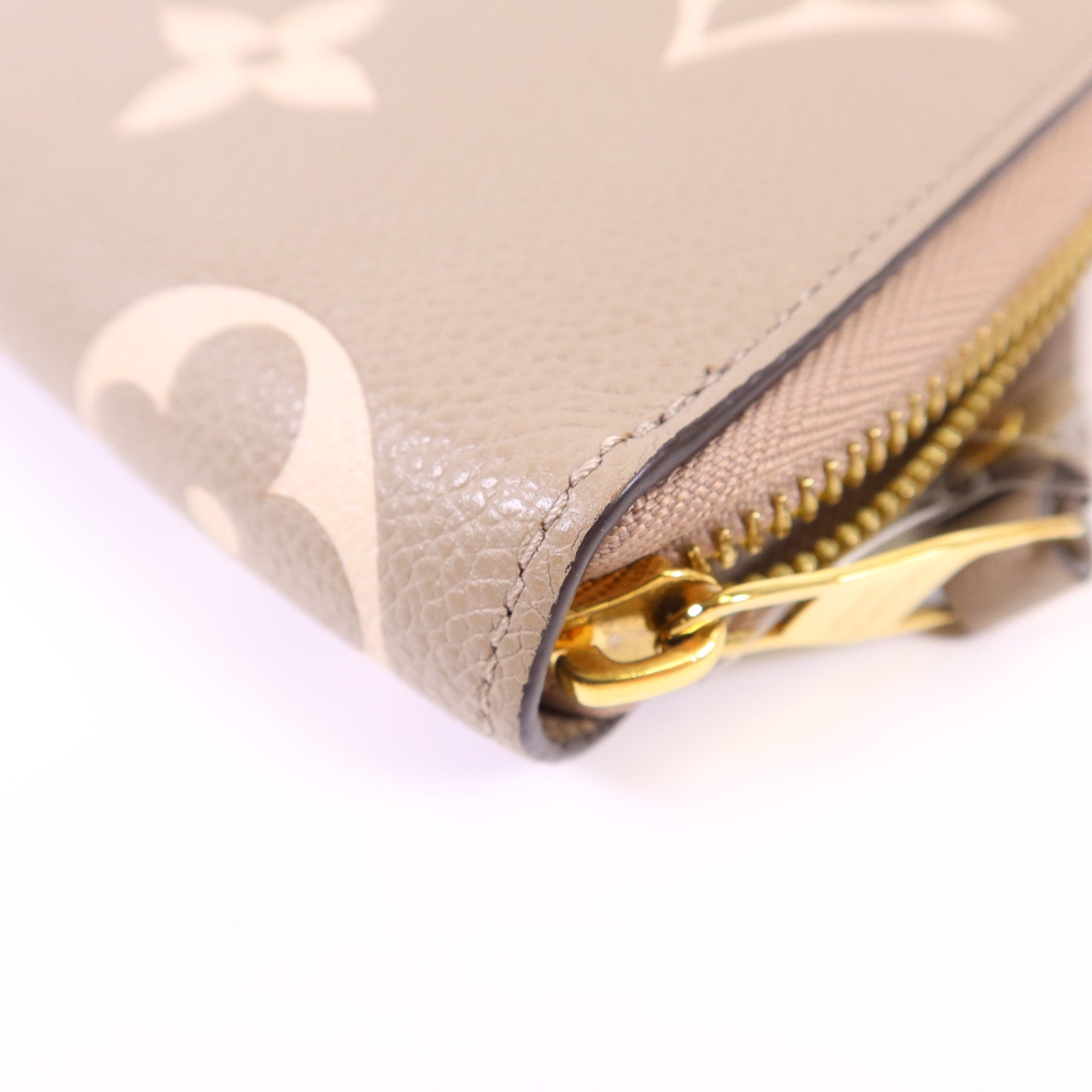 LOUIS VUITTON Monogram Empreinte Long Round Wallet金扣長錢包