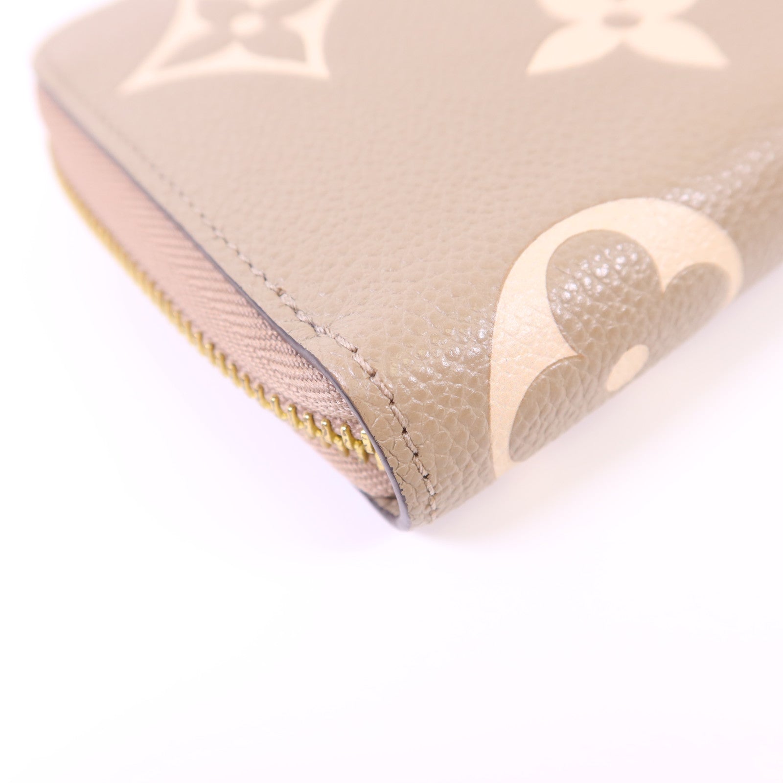 LOUIS VUITTON Monogram Empreinte Long Round Wallet金扣長錢包
