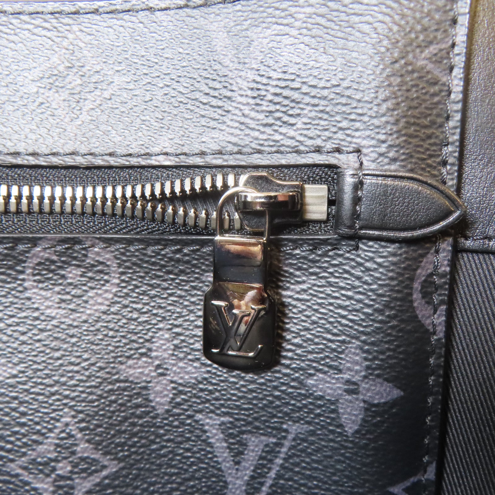 LOUIS VUITTON Monogram Eclipse Grand Sac銀扣手挽袋黑色