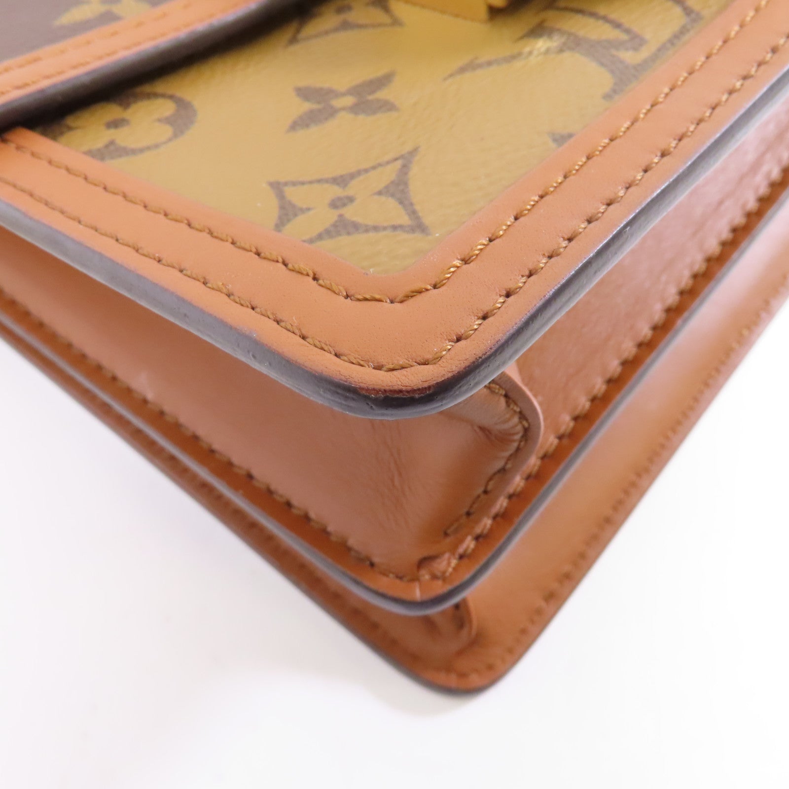 LOUIS VUITTON 【激減優惠】Monogram/Monogram Reverse Mini Dauphine金扣鏈帶肩背袋啡色