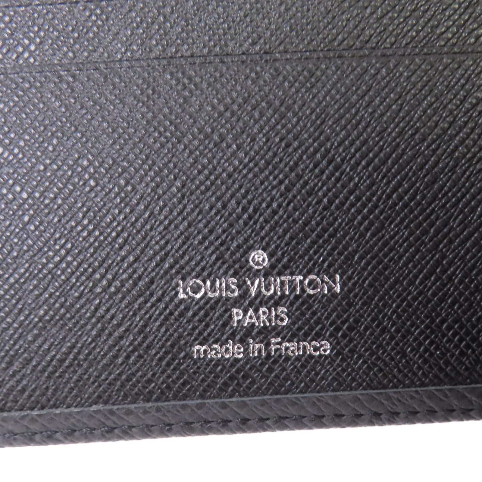LOUIS VUITTON Taiga Portefeuille-Florin Compact Wallet短錢包黑色