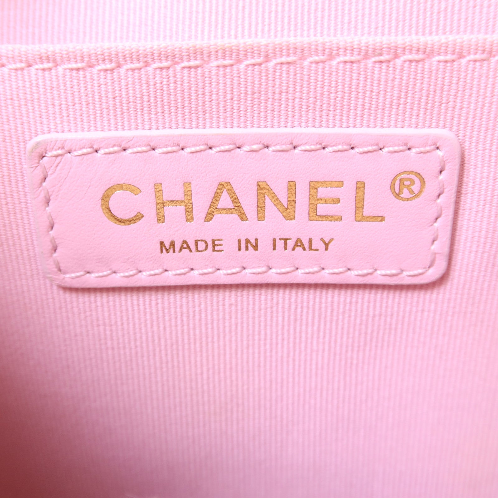 CHANEL 牛皮皮革Duma Backpack金扣背包