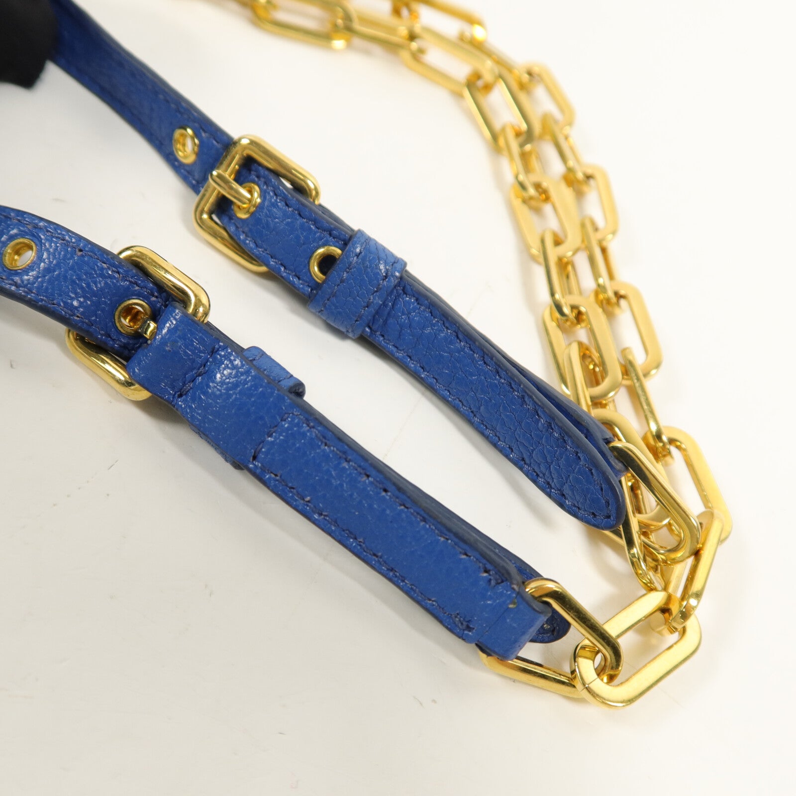 Miu Miu 羊皮皮革Small Item鏈帶肩背袋
