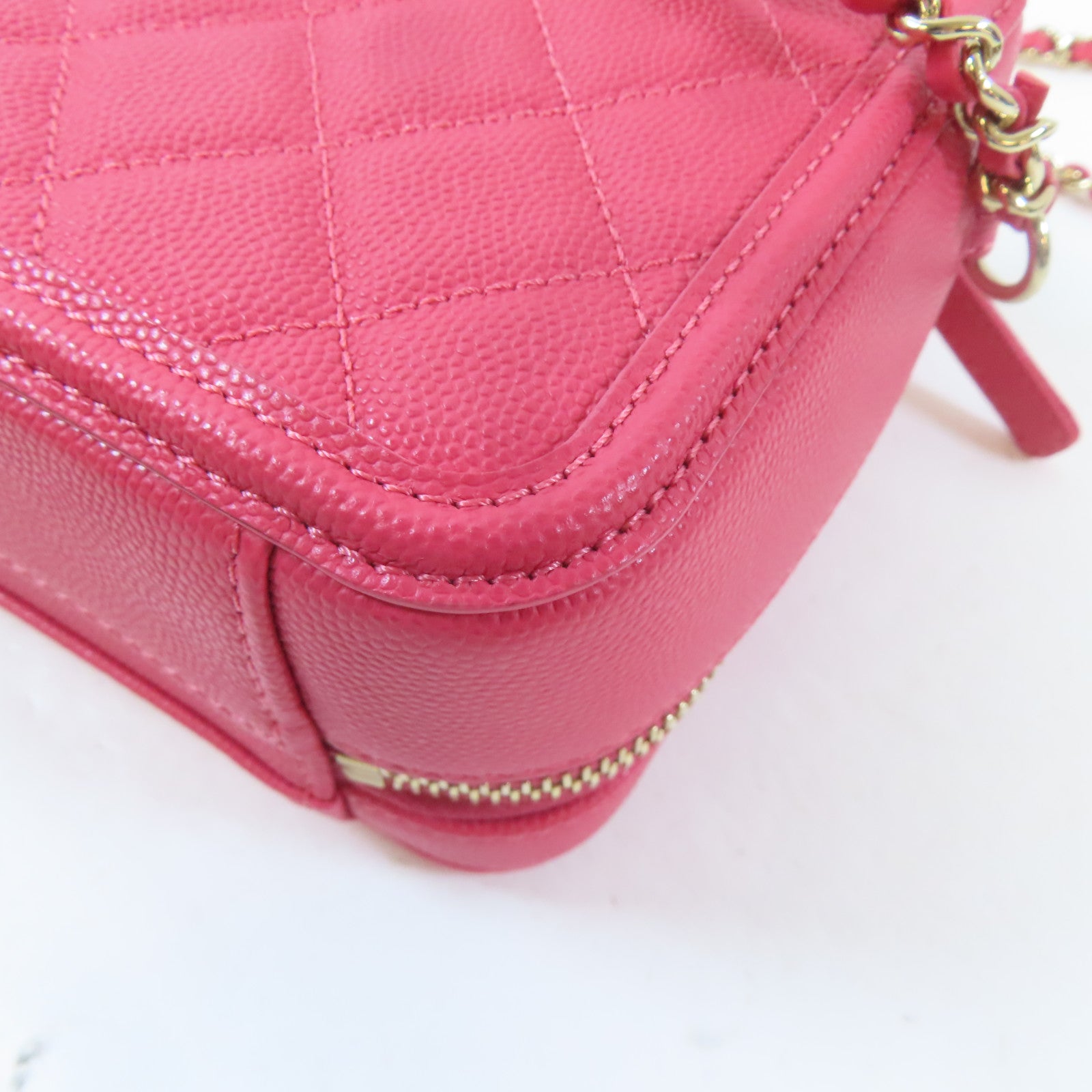 CHANEL 菱格Caviar皮革Vanity Case金扣手挽肩背兩用袋桃紅色