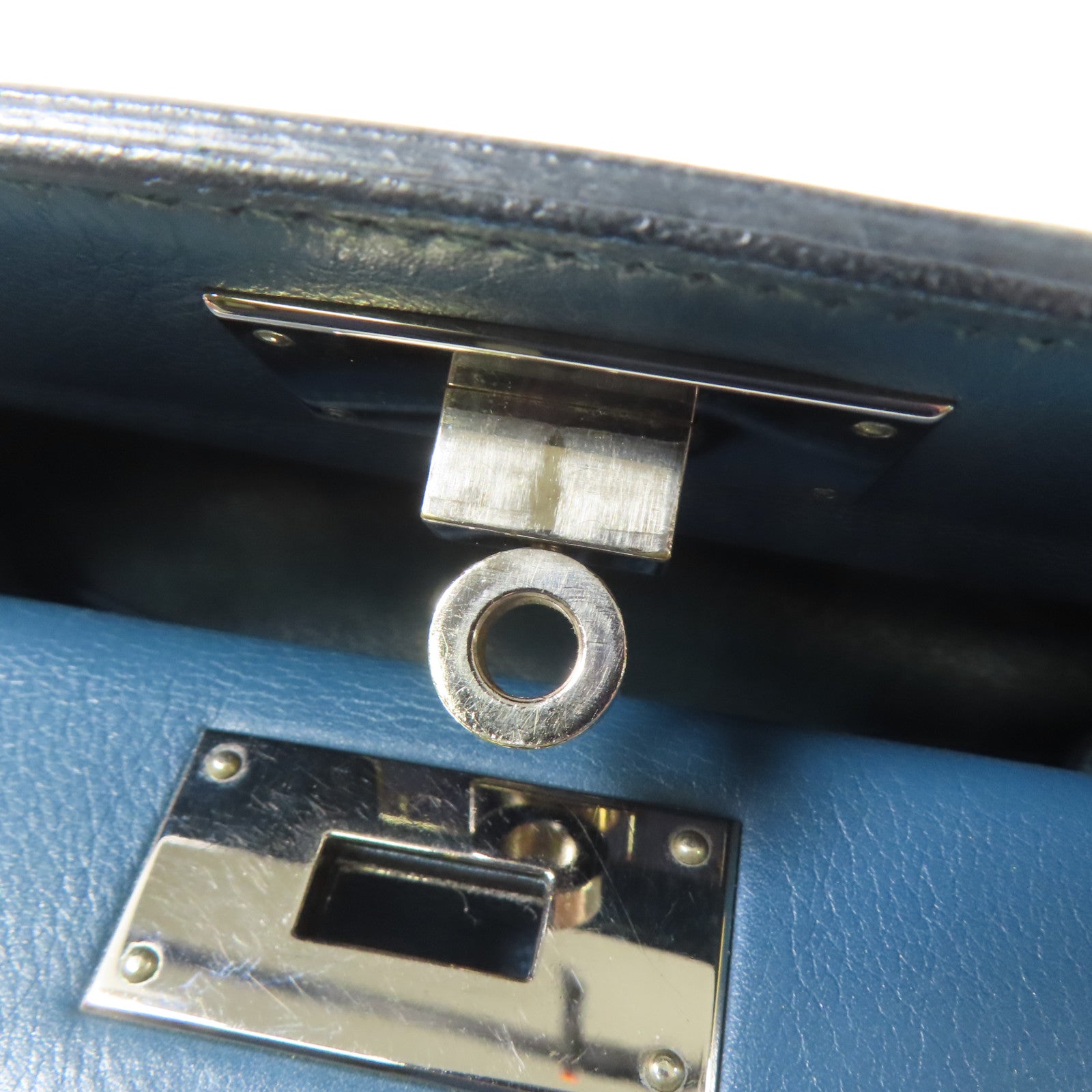 HERMES Swift皮革Toolbox銀扣手挽肩背兩用袋Bleu Agate/藍色