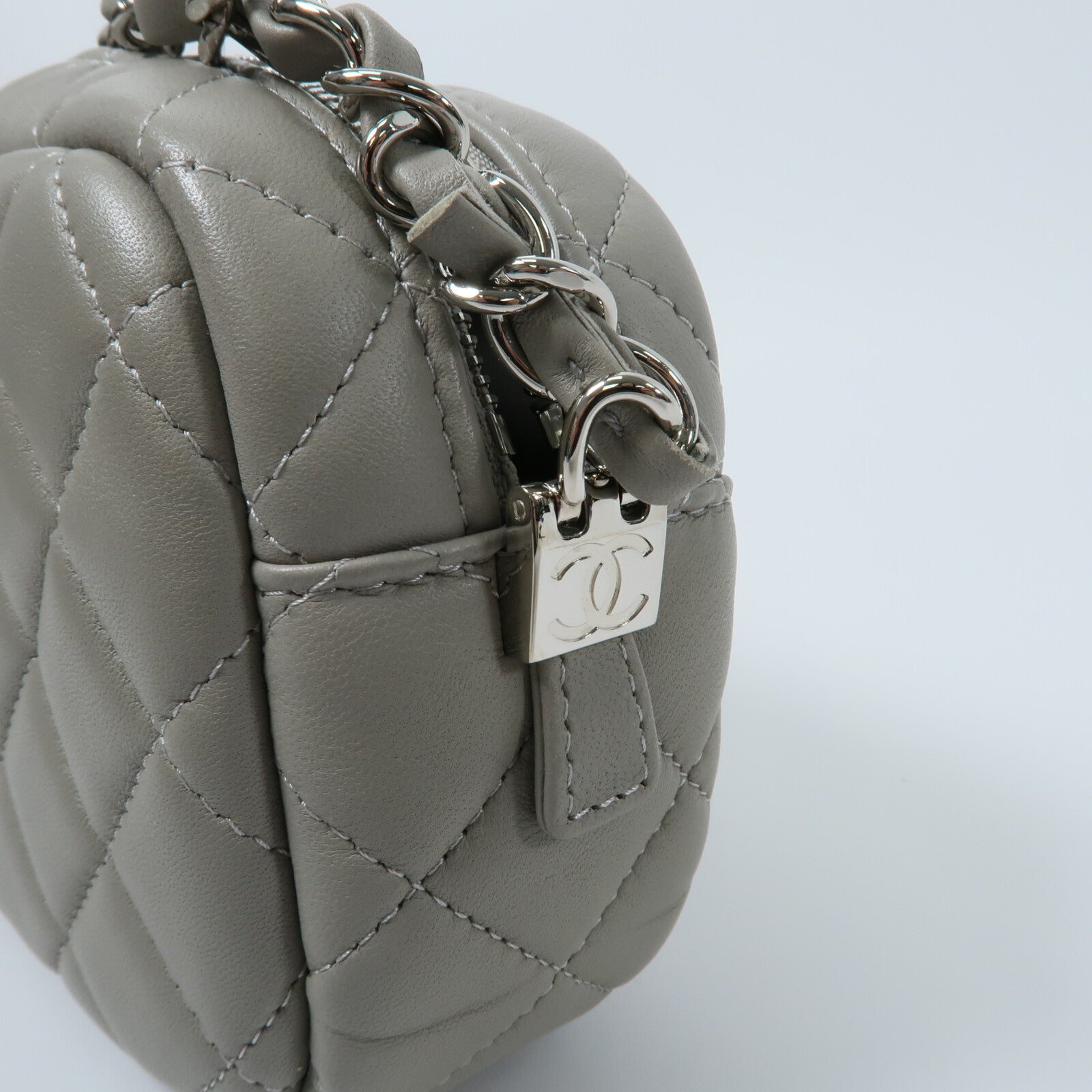 CHANEL 羊皮皮革Camera Bag鏈帶肩背袋