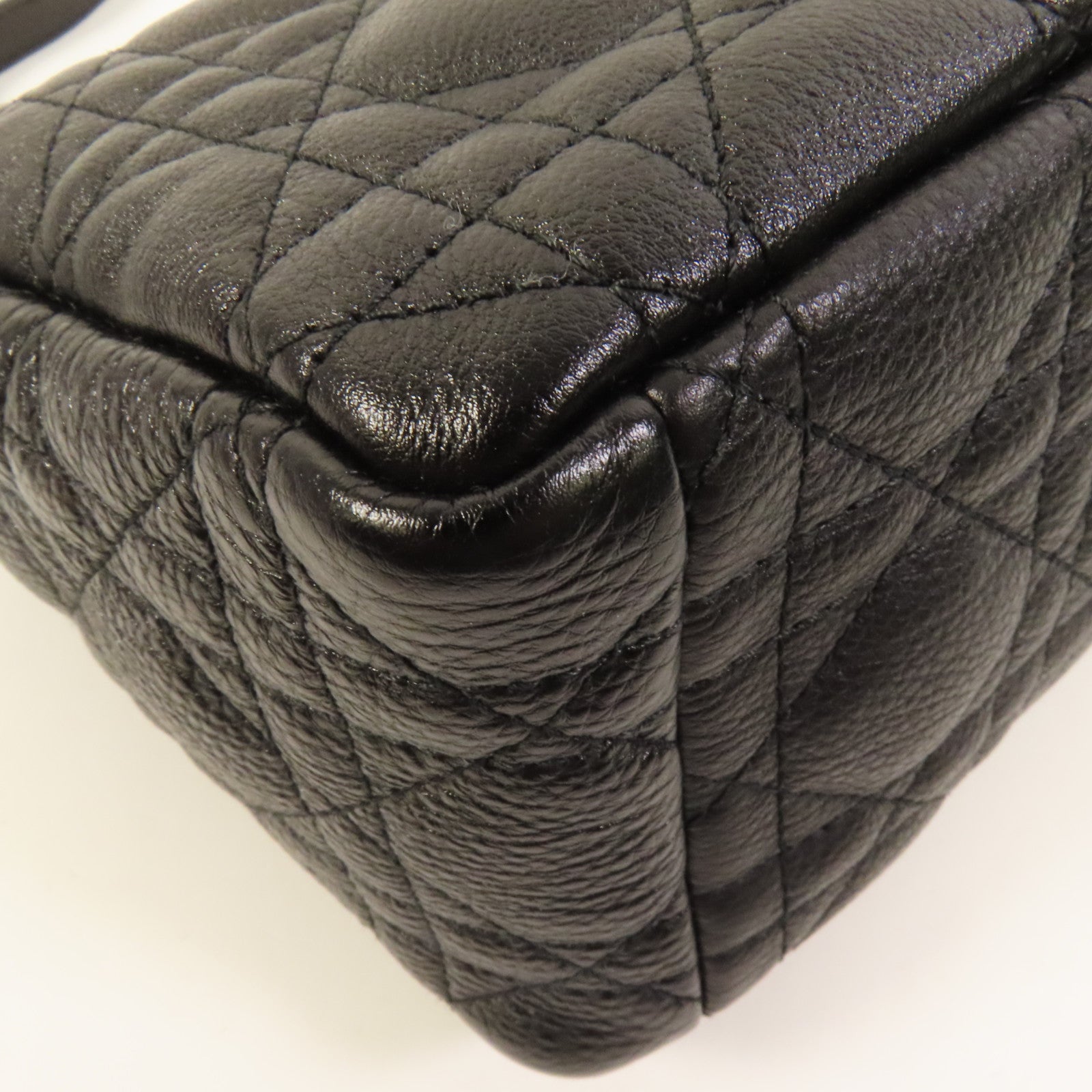 Dior 牛皮皮革Dior Caro Medium金扣鏈帶肩背袋