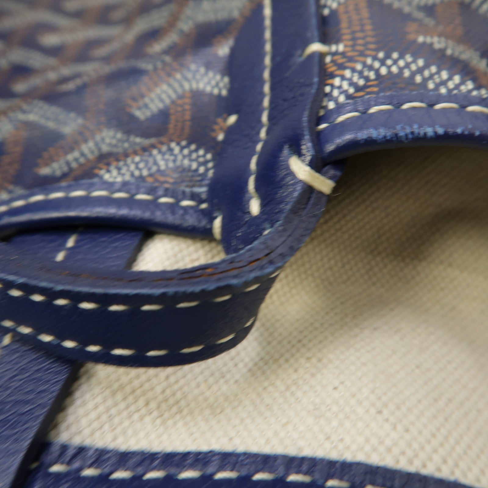 GOYARD 塗層帆布Saint Louis PM銀扣手挽袋藍色