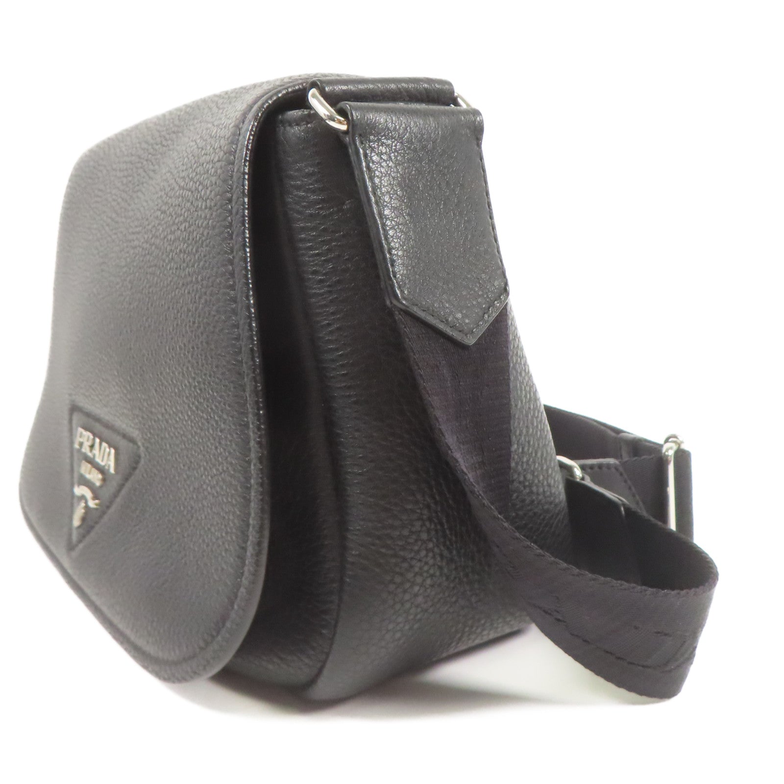 PRADA 牛皮皮革Shoulder Bag銀扣肩背袋