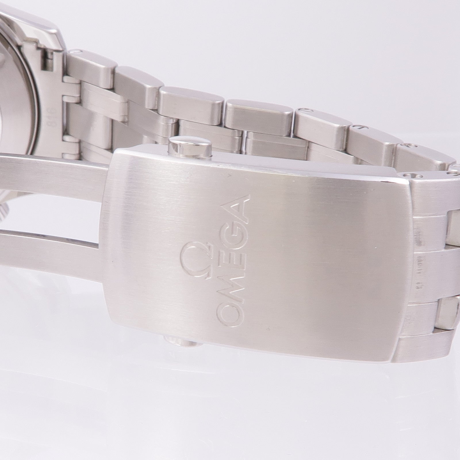 OMEGA Seamaster Diver 300 M 212.30.41.20.01.003