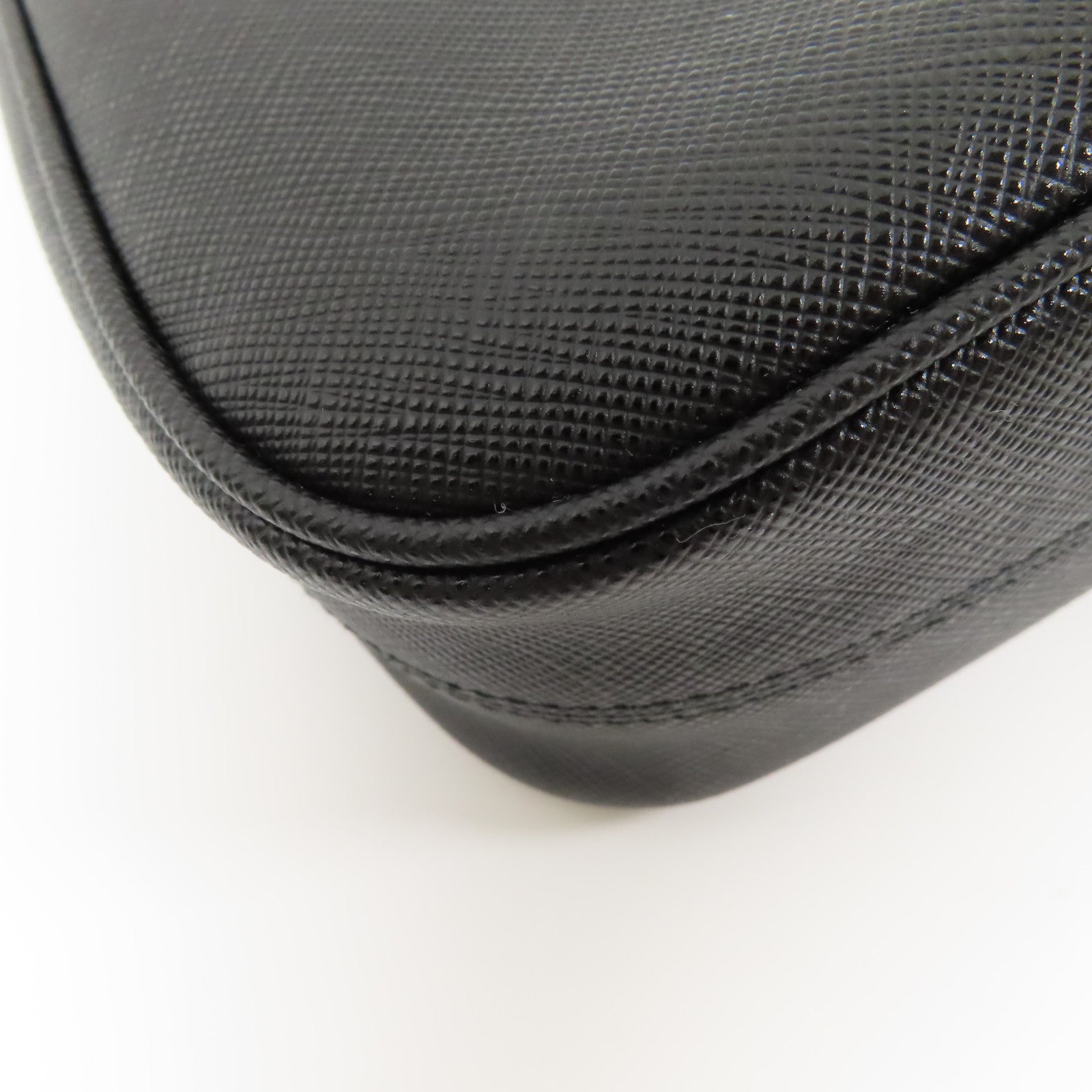 PRADA GHW Re-Edition 2005 2 Way Shoulder Bag 1BH204 NZV F0632 Saffiano Leather