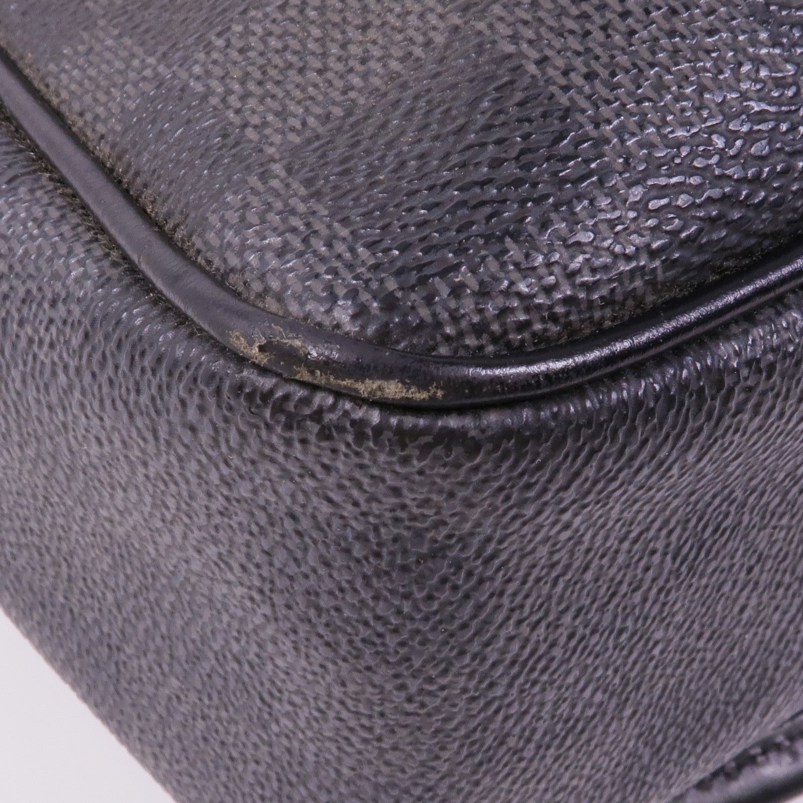 LOUIS VUITTON Damier Graghite Daniel MM銀扣肩背袋