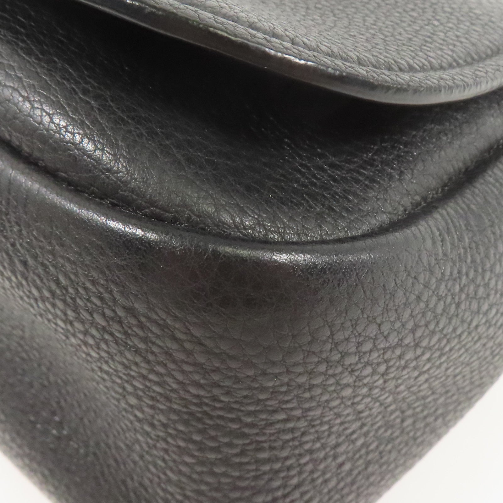 PRADA 牛皮皮革Shoulder Bag銀扣肩背袋