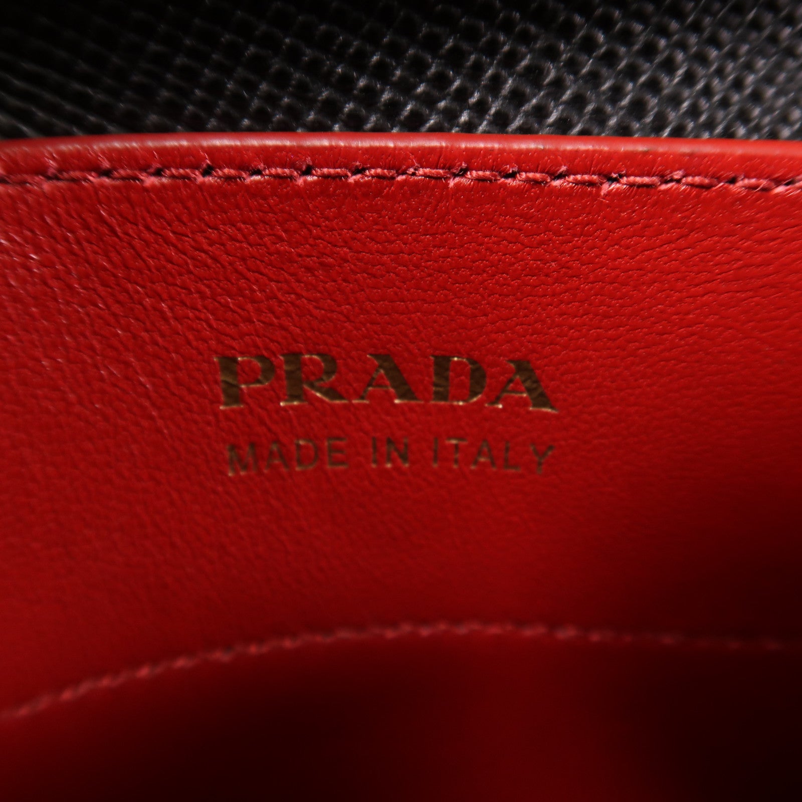 PRADA Saffiano皮革2 Way Shoulder金扣手挽肩背兩用袋
