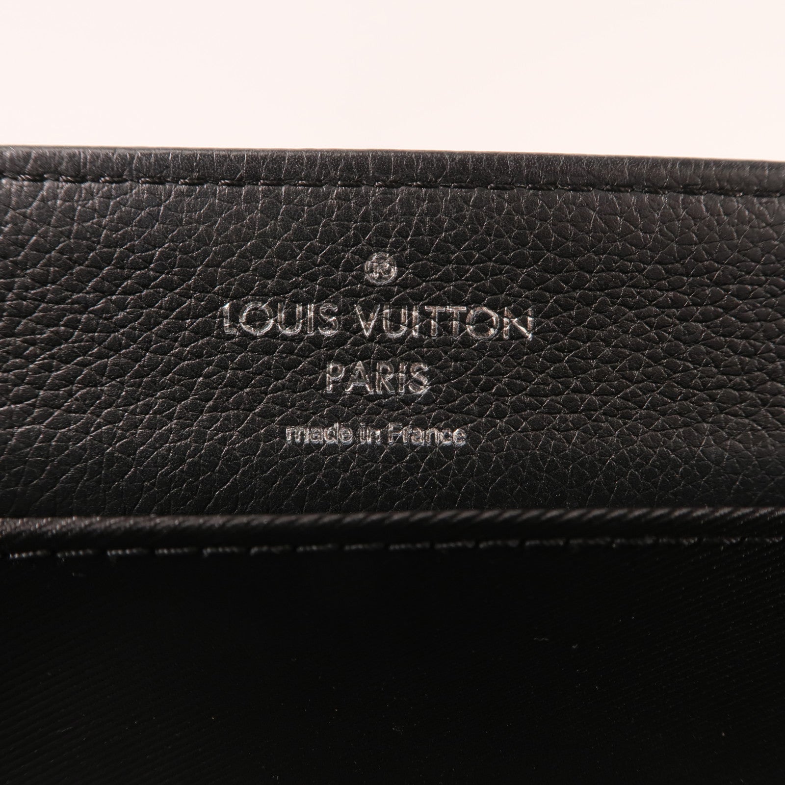 LOUIS VUITTON 牛皮皮革Lock Me II銀扣手挽肩背兩用袋