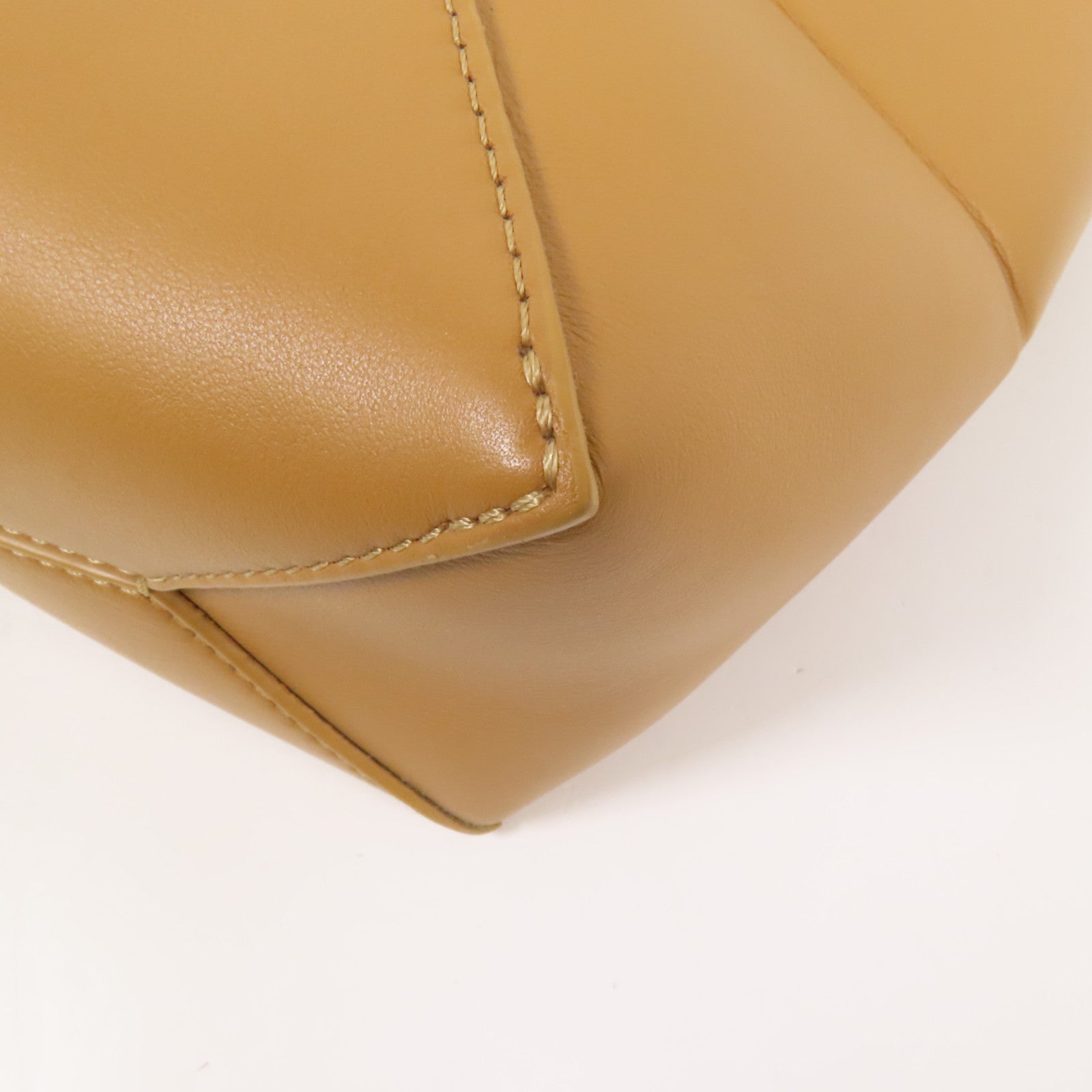 LOEWE 牛皮皮革Puzzle Mini Fold Bag金扣手挽肩背兩用袋