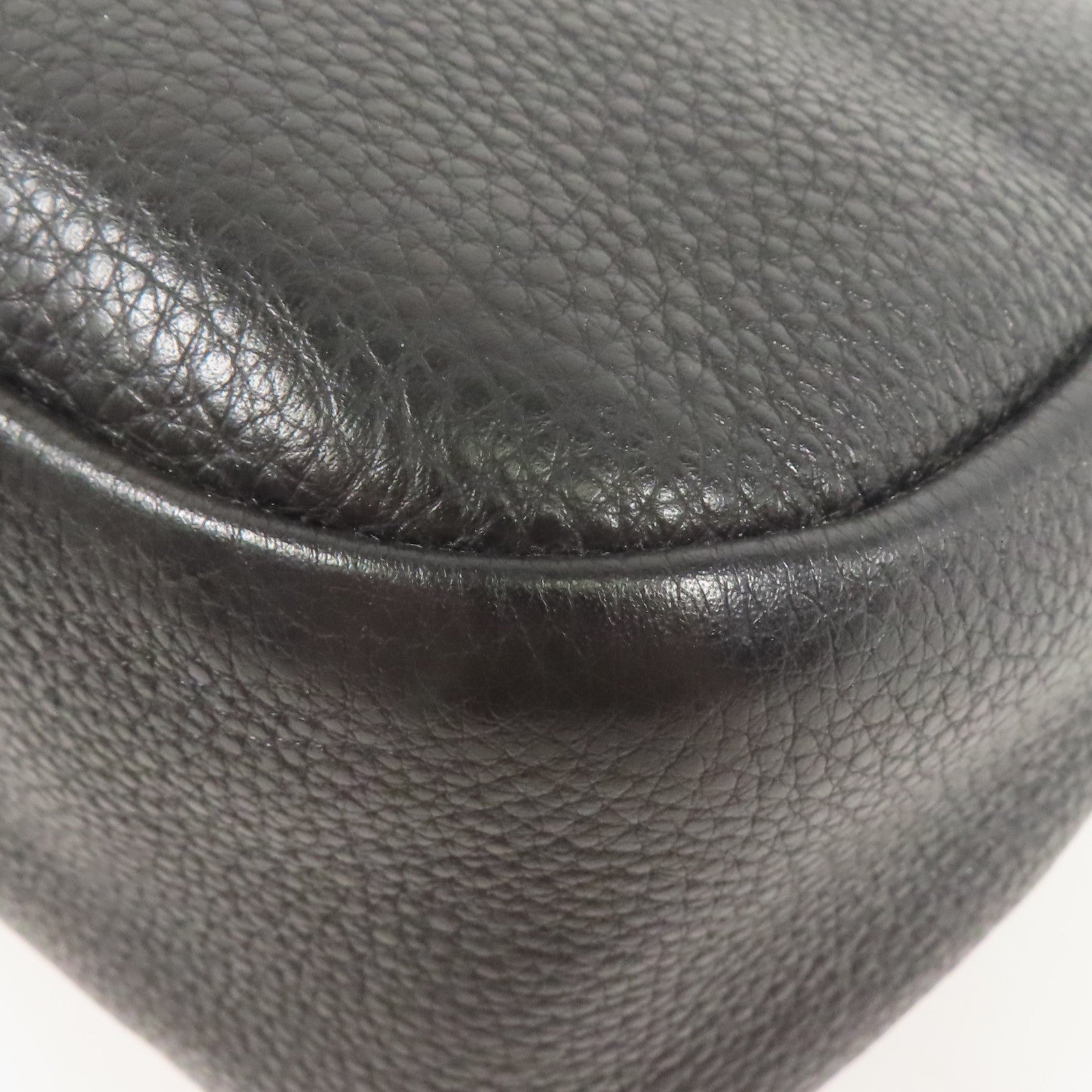 PRADA 牛皮皮革Shoulder Bag銀扣肩背袋