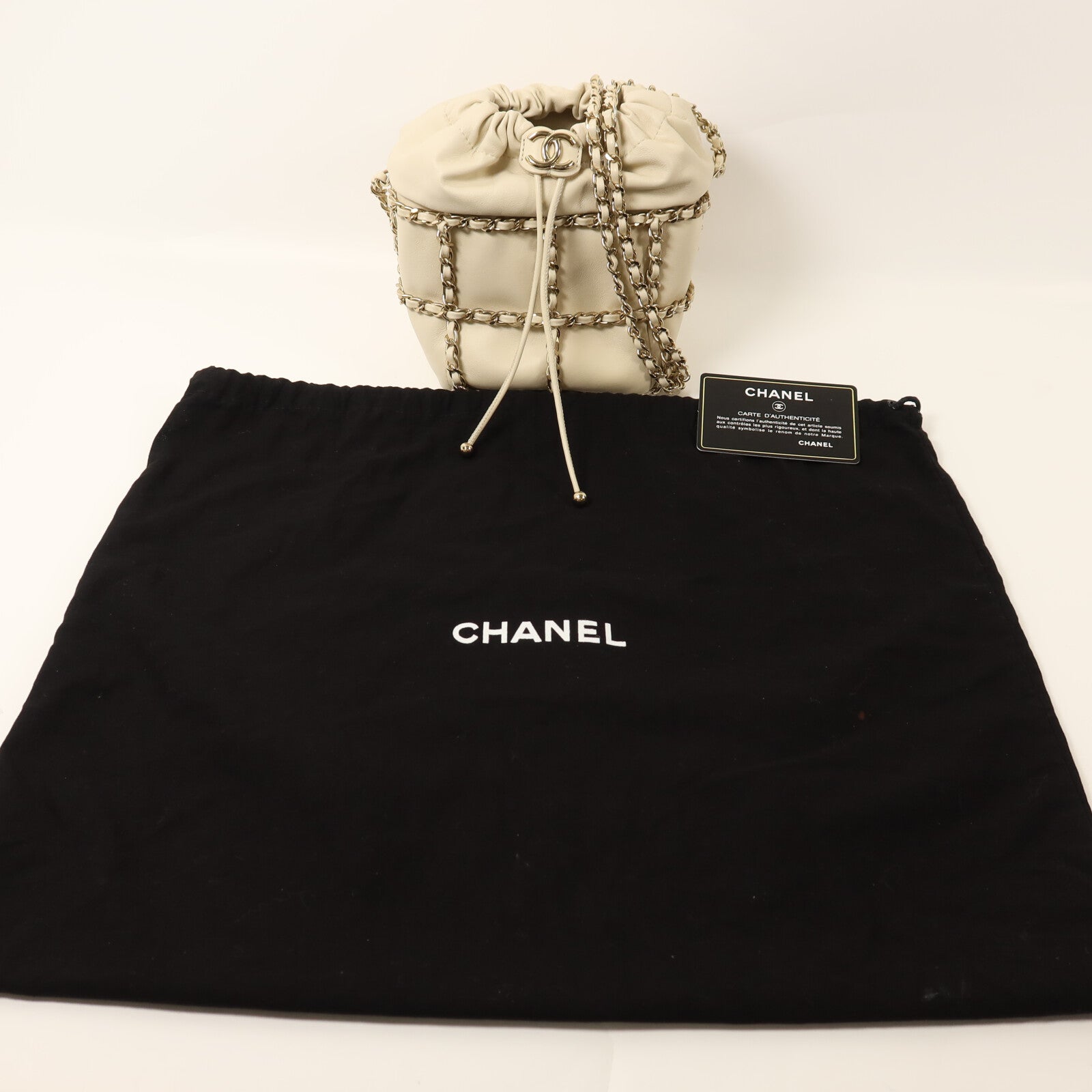 CHANEL 羊皮皮革Bucket Chain Bag鏈帶肩背袋