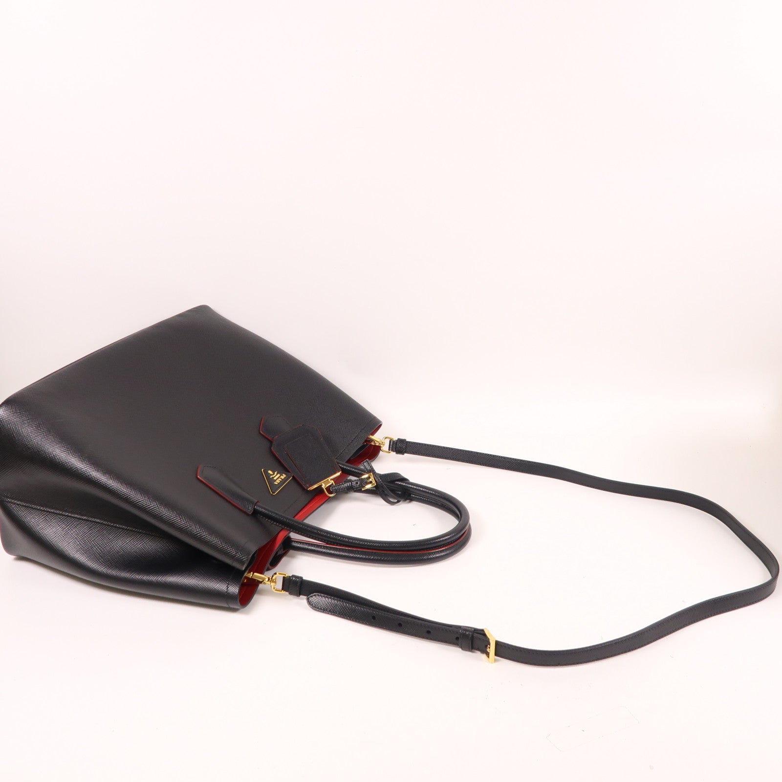 PRADA Saffiano皮革2 Way Shoulder金扣手挽肩背兩用袋