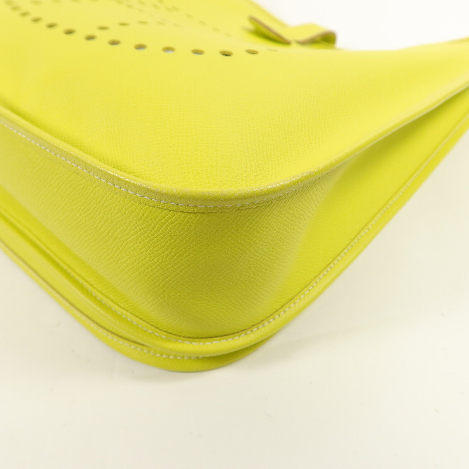 HERMES Epsom皮革Evelyne GM肩背袋Lime