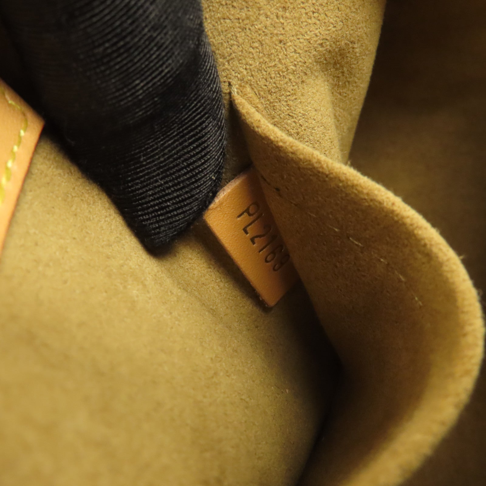 LOUIS VUITTON Monogram Boite Chapeau Souple MM金扣肩背袋啡色