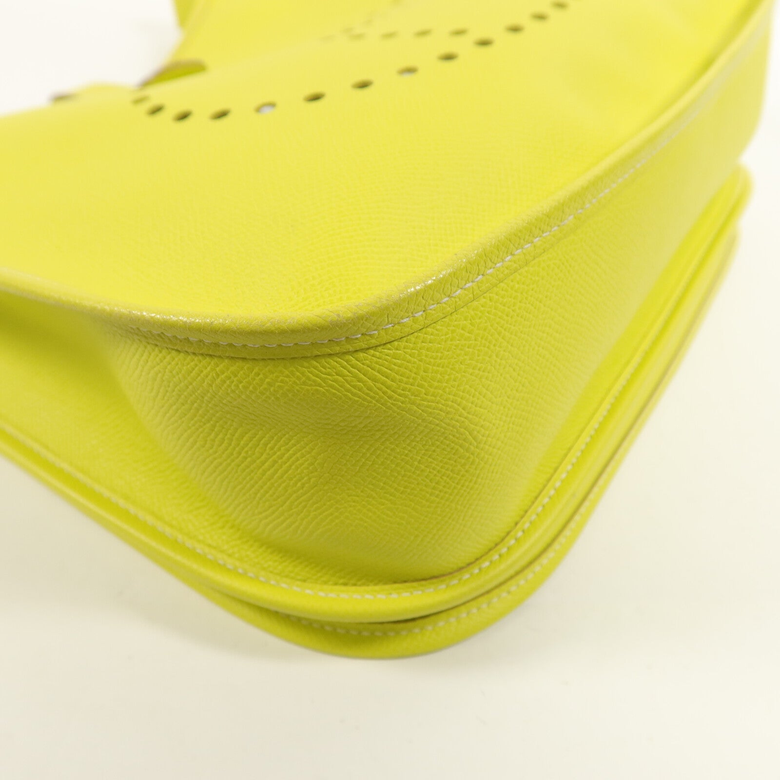 HERMES Epsom皮革Evelyne GM肩背袋Lime