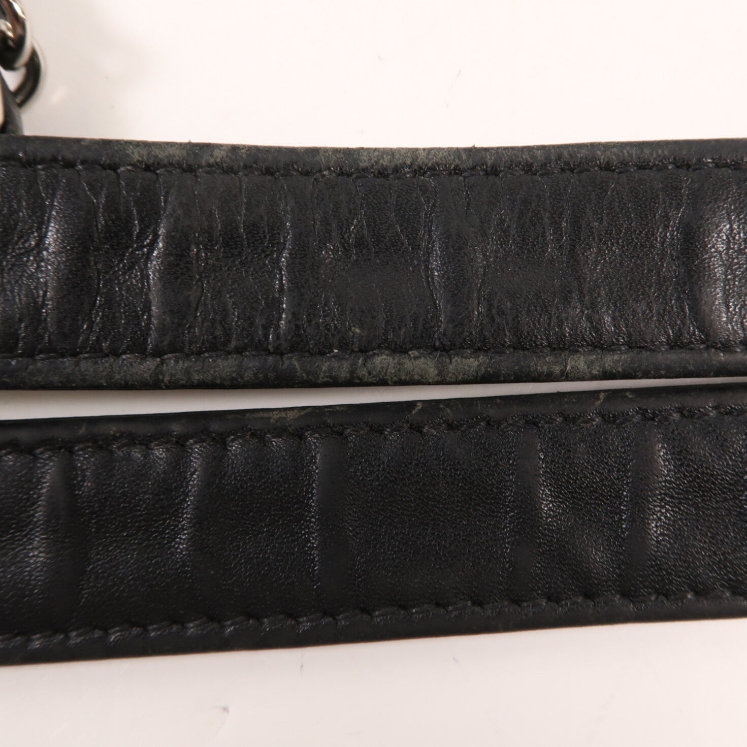 CHANEL 牛皮皮革Chain Shoulder銀扣鏈帶肩背袋