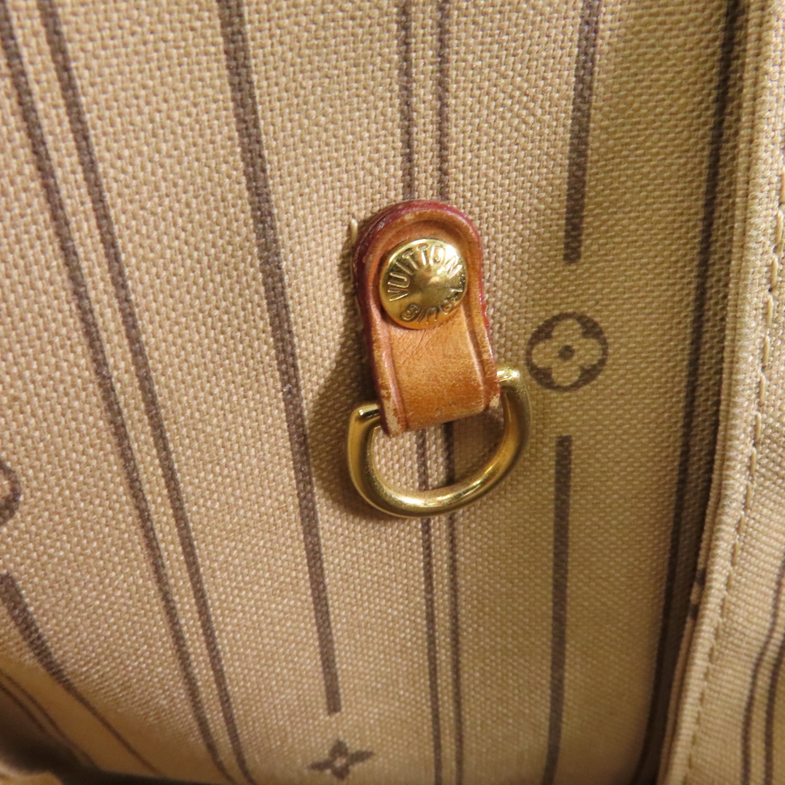 LOUIS VUITTON Monogram Neverfull MM金扣手挽袋啡色