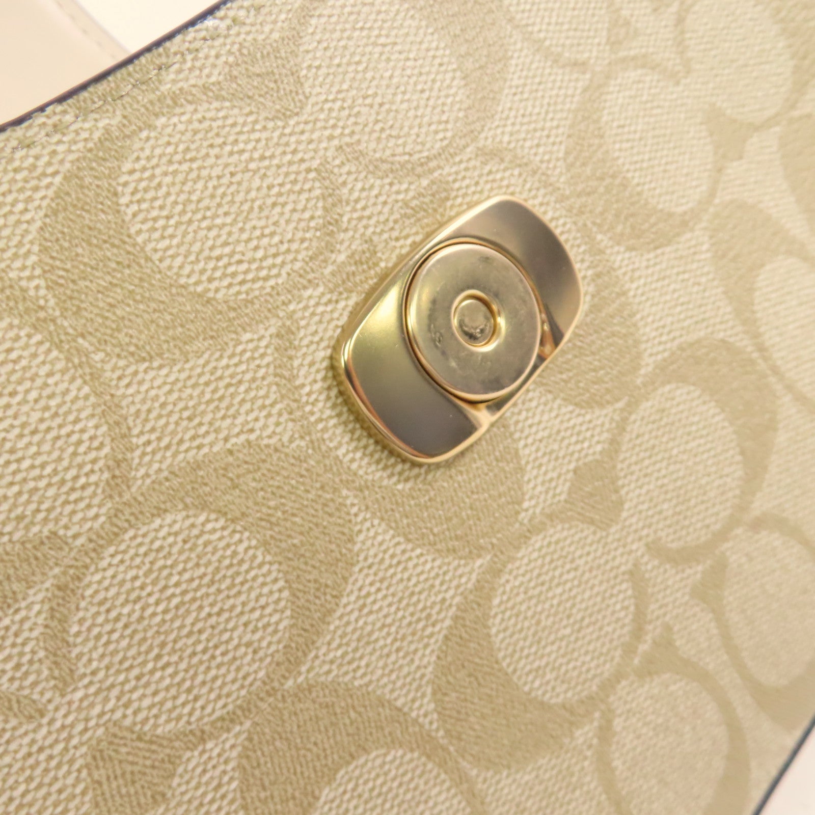 COACH 塗層帆布Eliza Shoulder Bag金扣肩背袋啡色/白色
