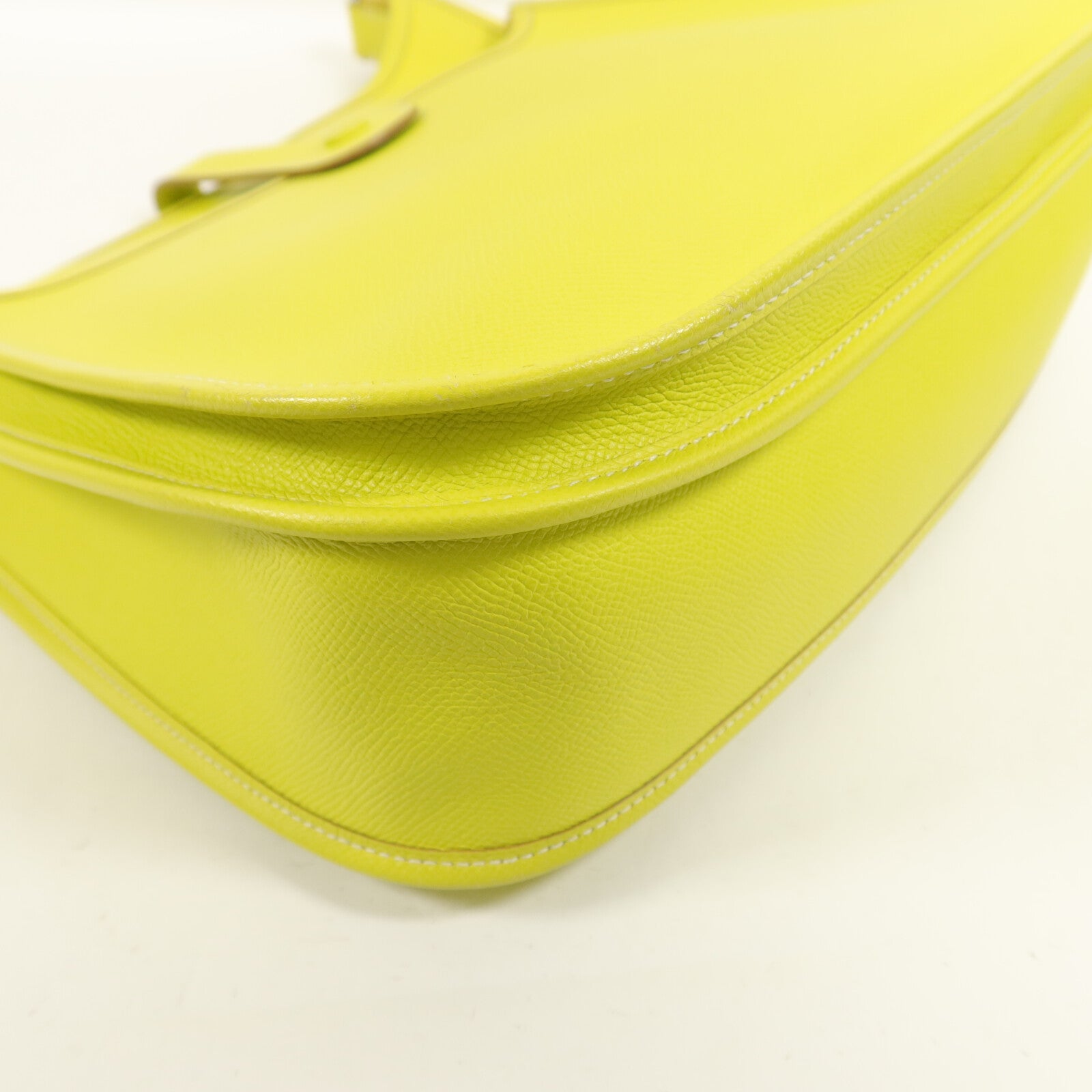 HERMES Epsom皮革Evelyne GM肩背袋Lime