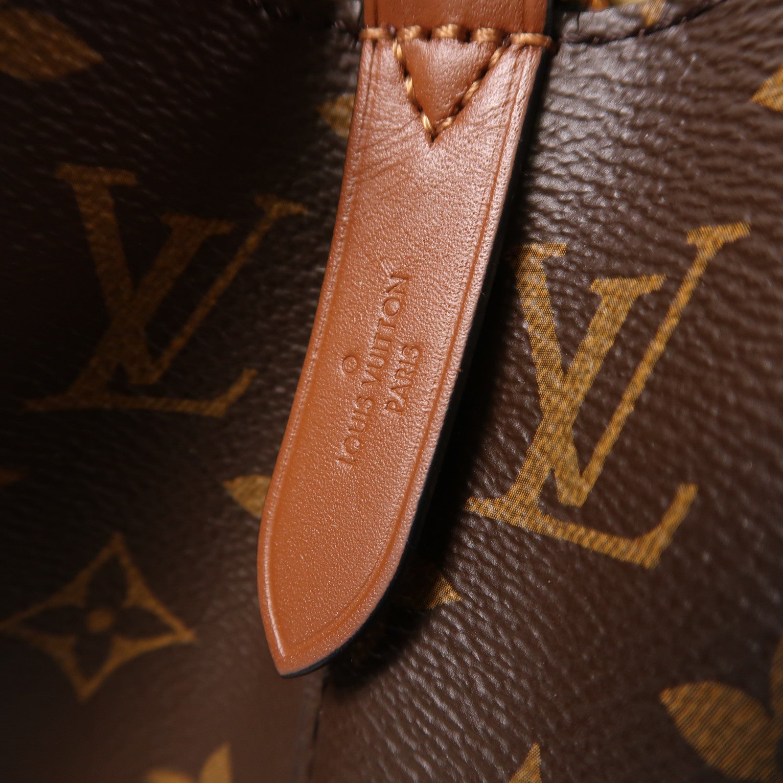 LOUIS VUITTON Monogram NeoNoe MM金扣肩背袋棕色