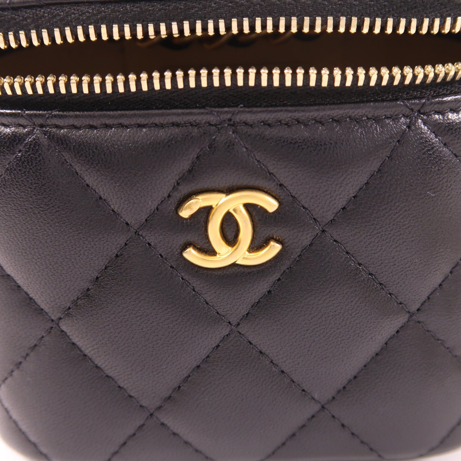 CHANEL CC GHW Mini Vanity Case With Gold Ball Chain Shoulder Bag Lambskin Black