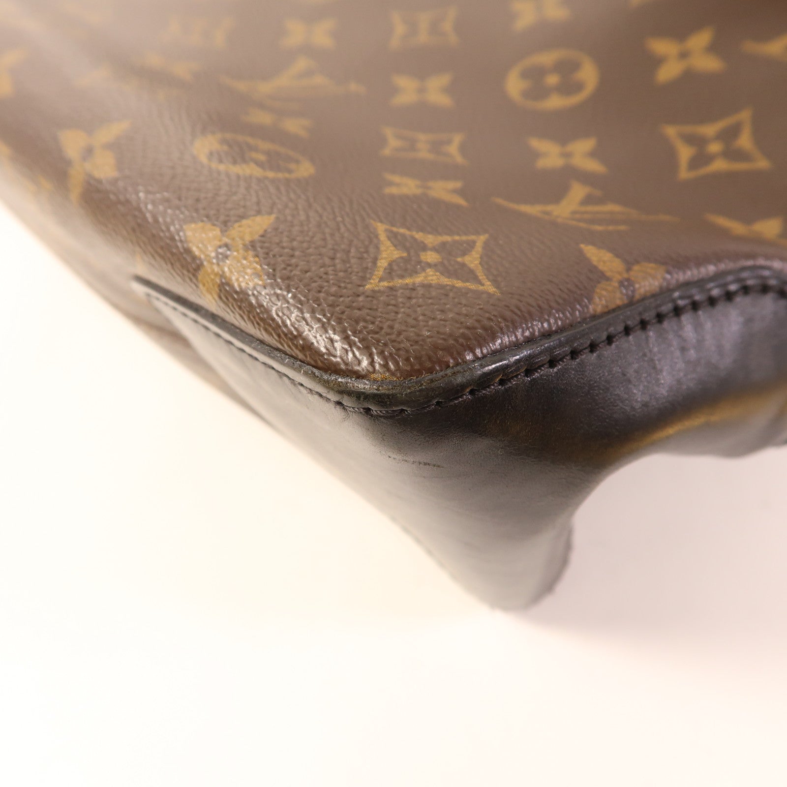 LOUIS VUITTON Monogram Macassar Shoulder Bag銀扣肩背袋