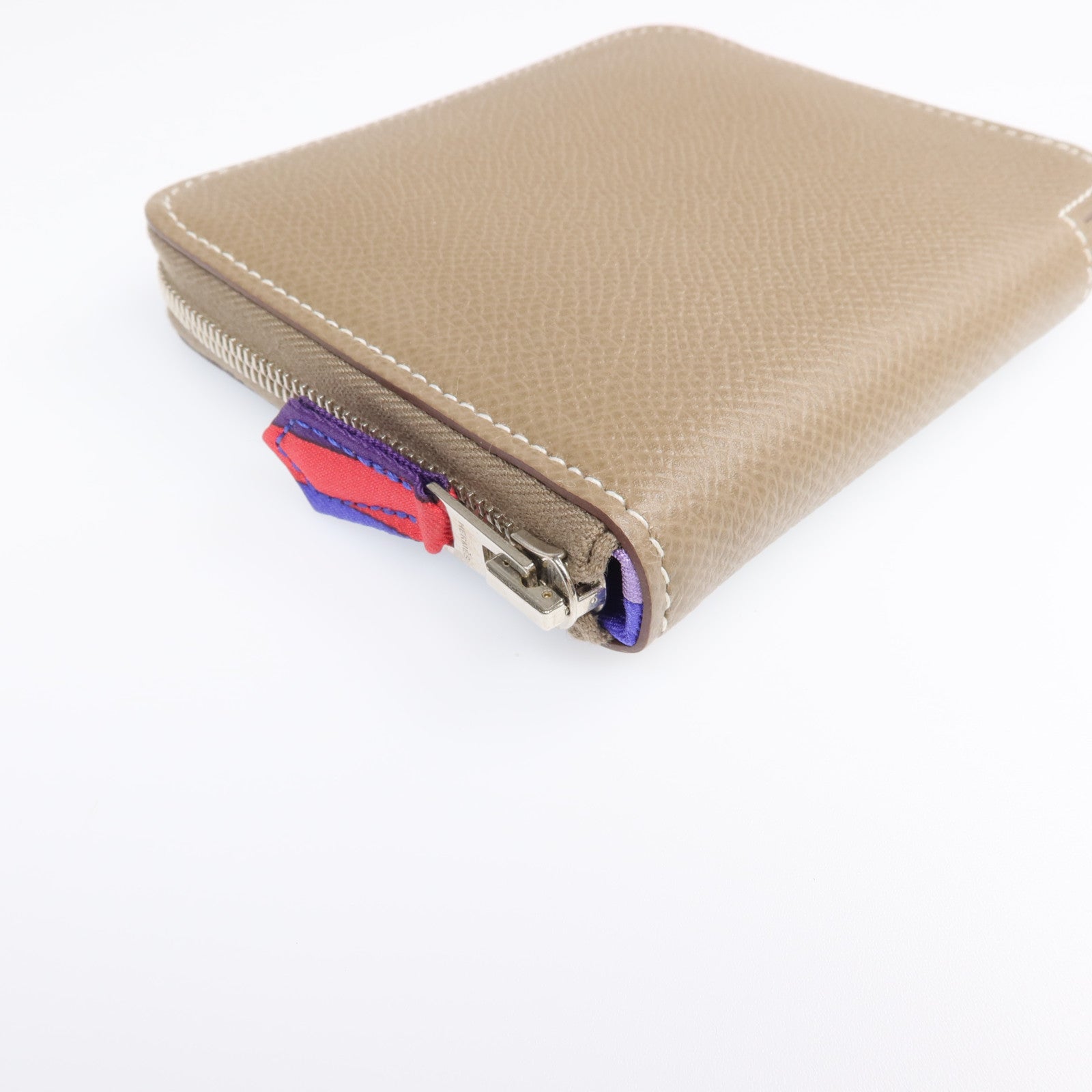 HERMES Epsom皮革Silk In Compact銀扣錢包Etoupe