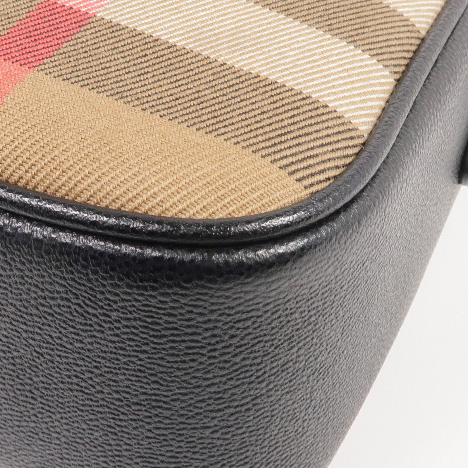 BURBERRY 帆布Shoulder Bag金扣肩背袋