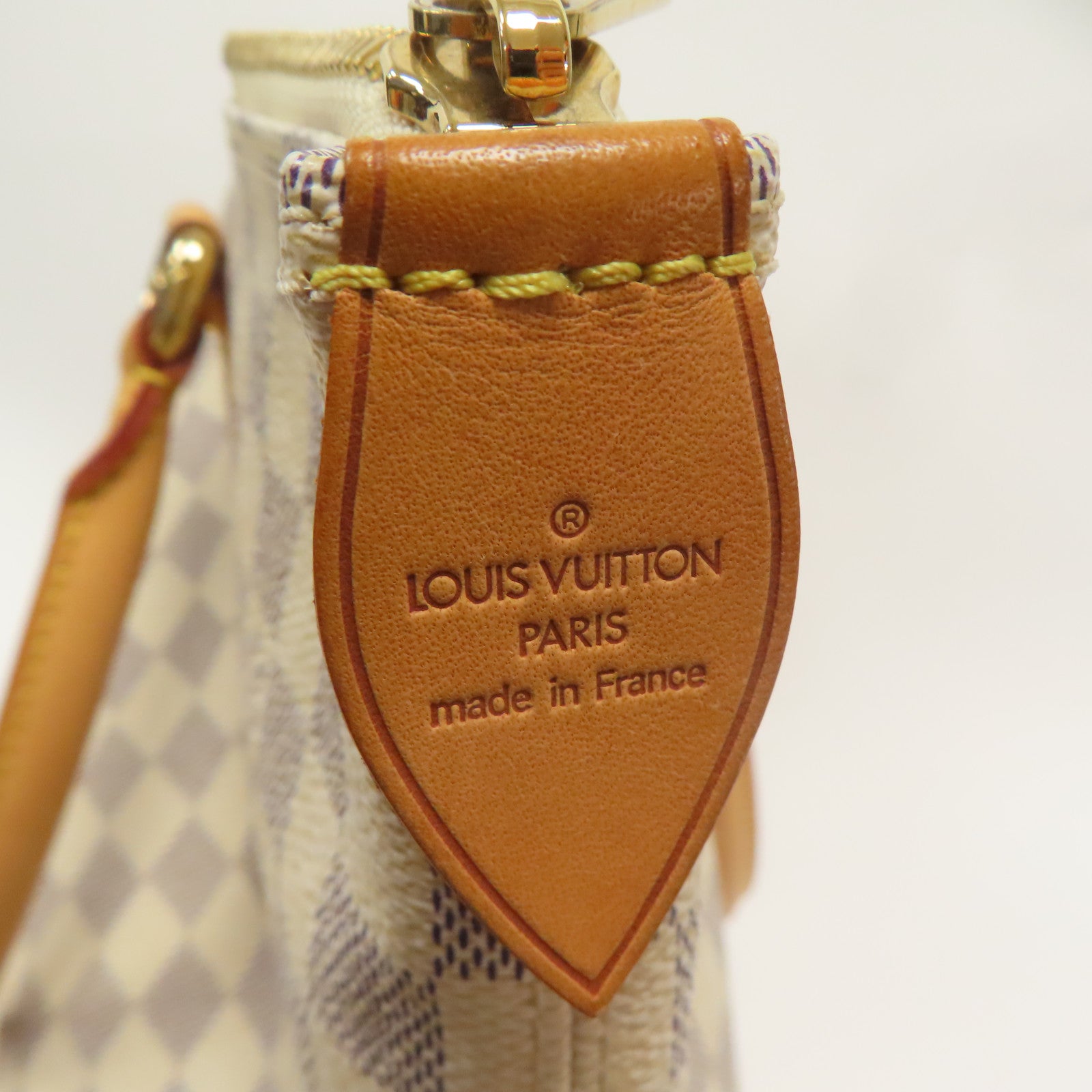 LOUIS VUITTON 【激減優惠】Damier Azur Saleya MM金扣手挽袋白色