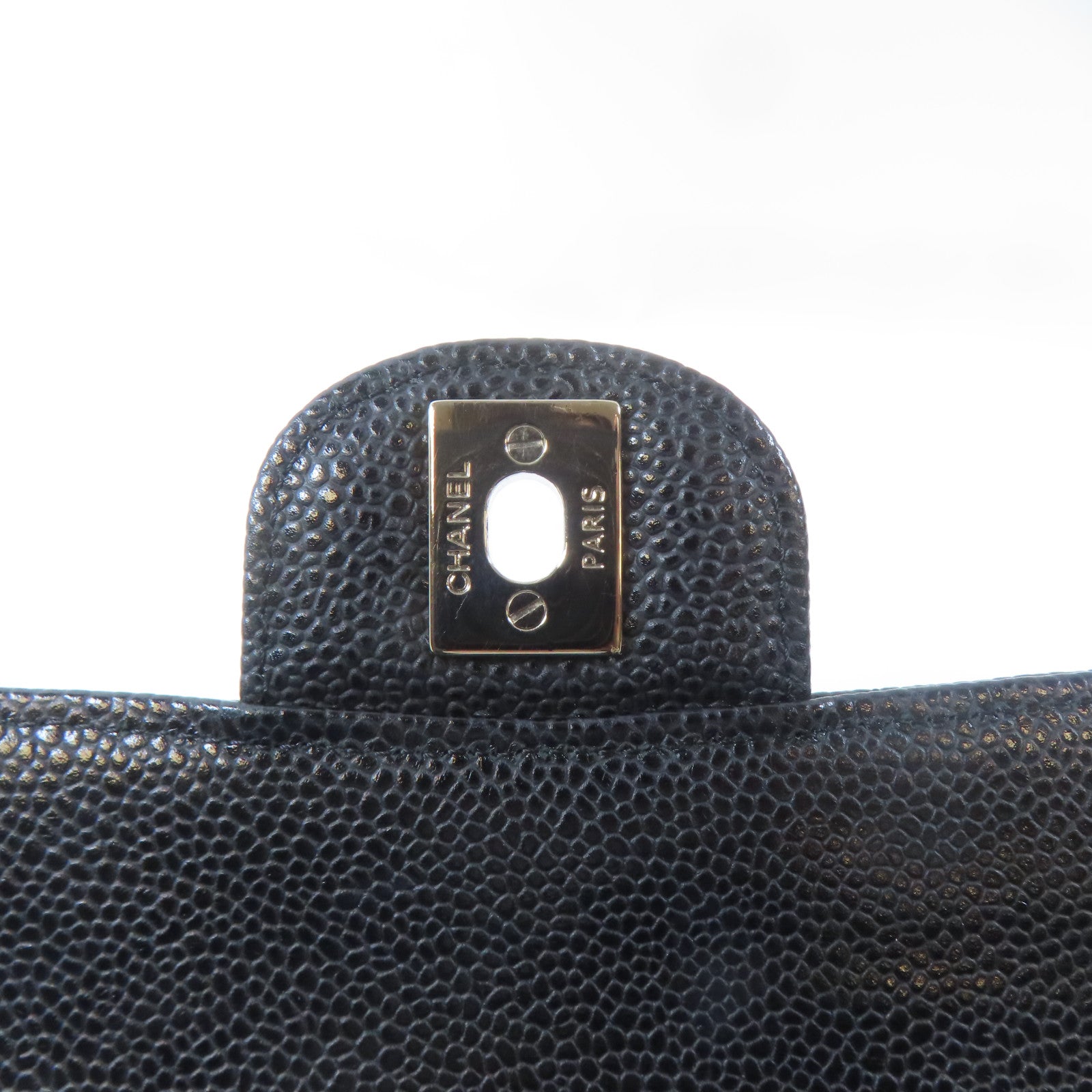 CHANEL 菱格Caviar皮革Classic Flap 25銀扣鏈帶肩背袋黑色