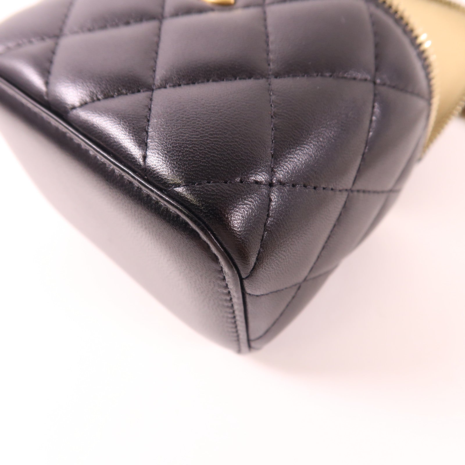 CHANEL CC GHW Mini Vanity Case With Gold Ball Chain Shoulder Bag Lambskin Black
