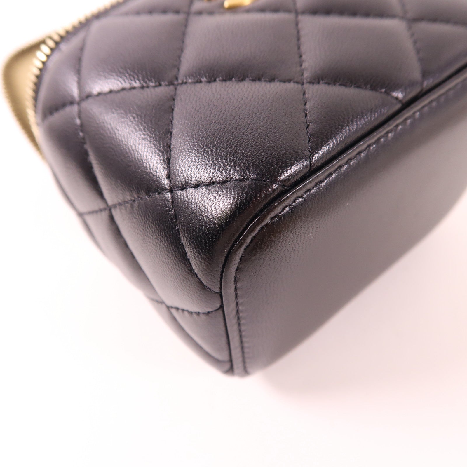CHANEL CC GHW Mini Vanity Case With Gold Ball Chain Shoulder Bag Lambskin Black