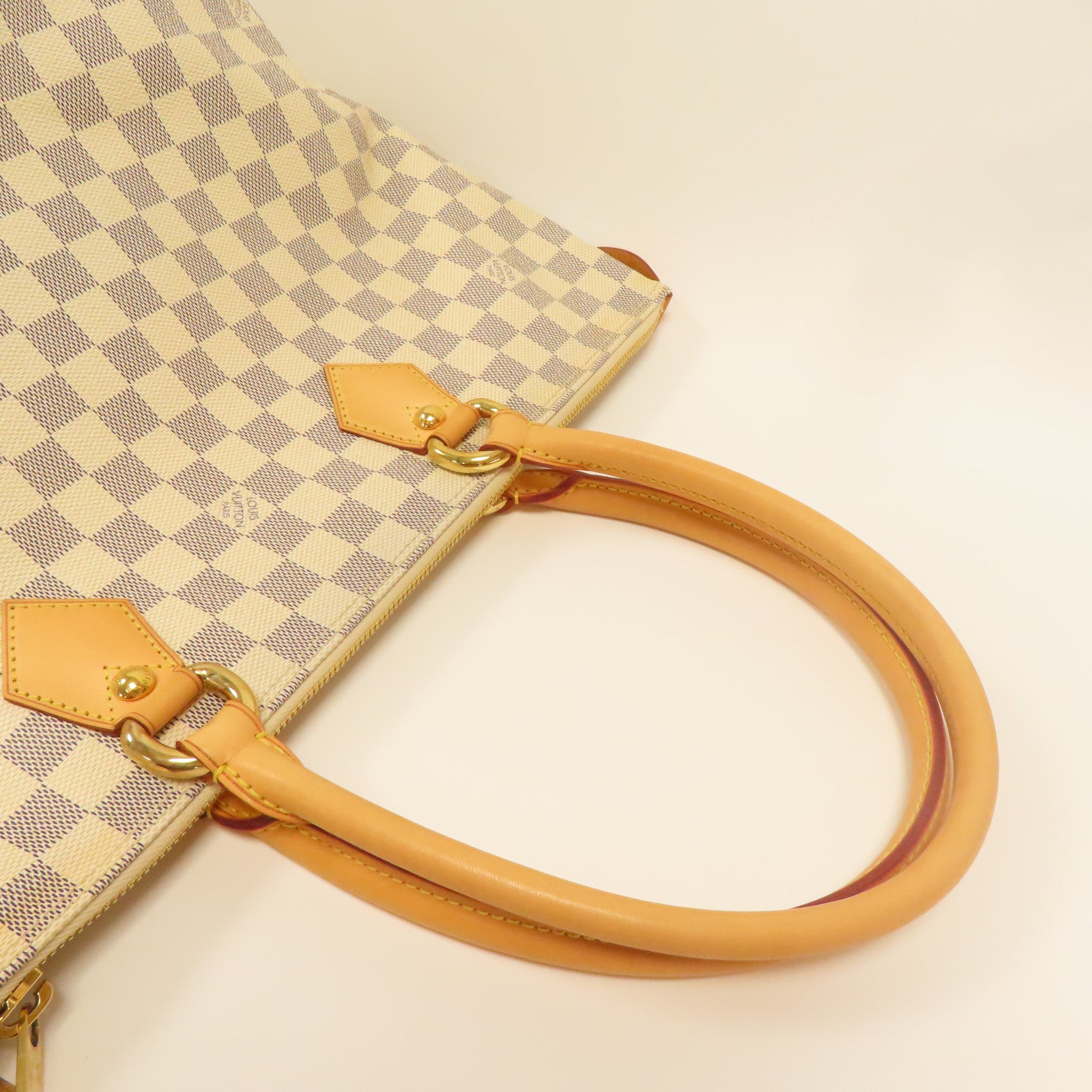 LOUIS VUITTON 【激減優惠】Damier Azur Saleya MM金扣手挽袋白色