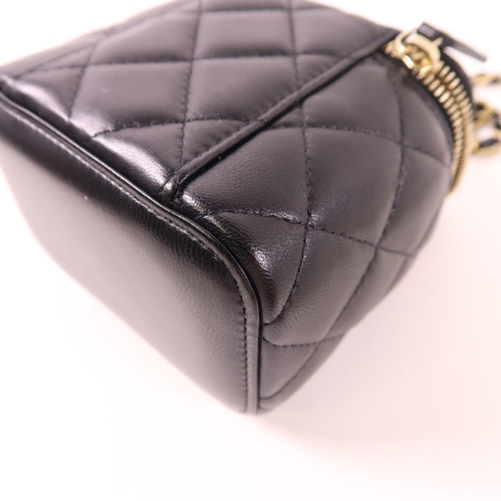 CHANEL CC GHW Mini Vanity Case With Gold Ball Chain Shoulder Bag Lambskin Black