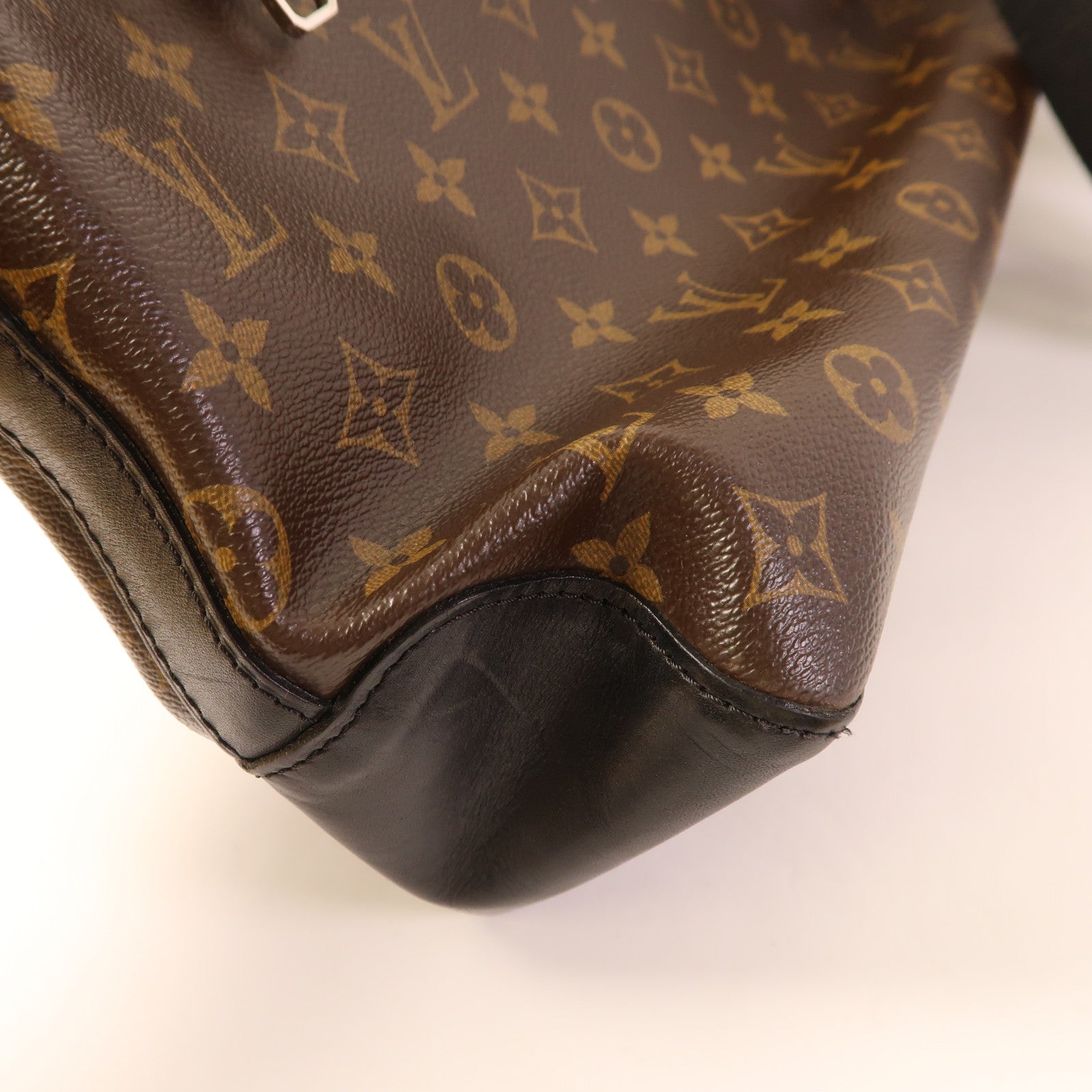 LOUIS VUITTON Monogram Macassar Shoulder Bag銀扣肩背袋